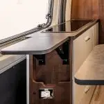 1610982945-keuken camperbus